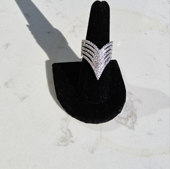 Sparkling Silver Chevron Pavé Ring - Picture 1 of 8